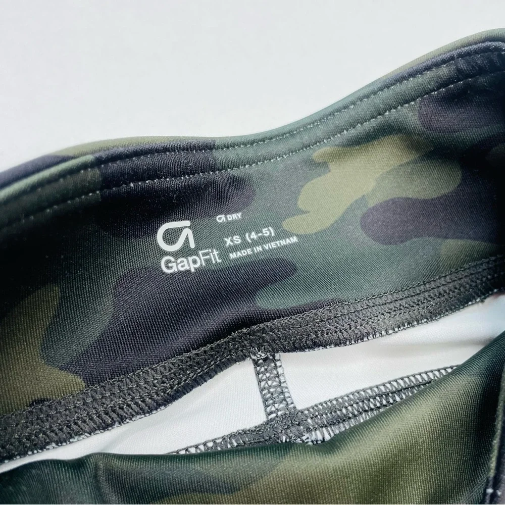 Gap Active Camo Cropped Workout Leggings